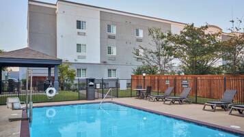 Seasonal outdoor pool