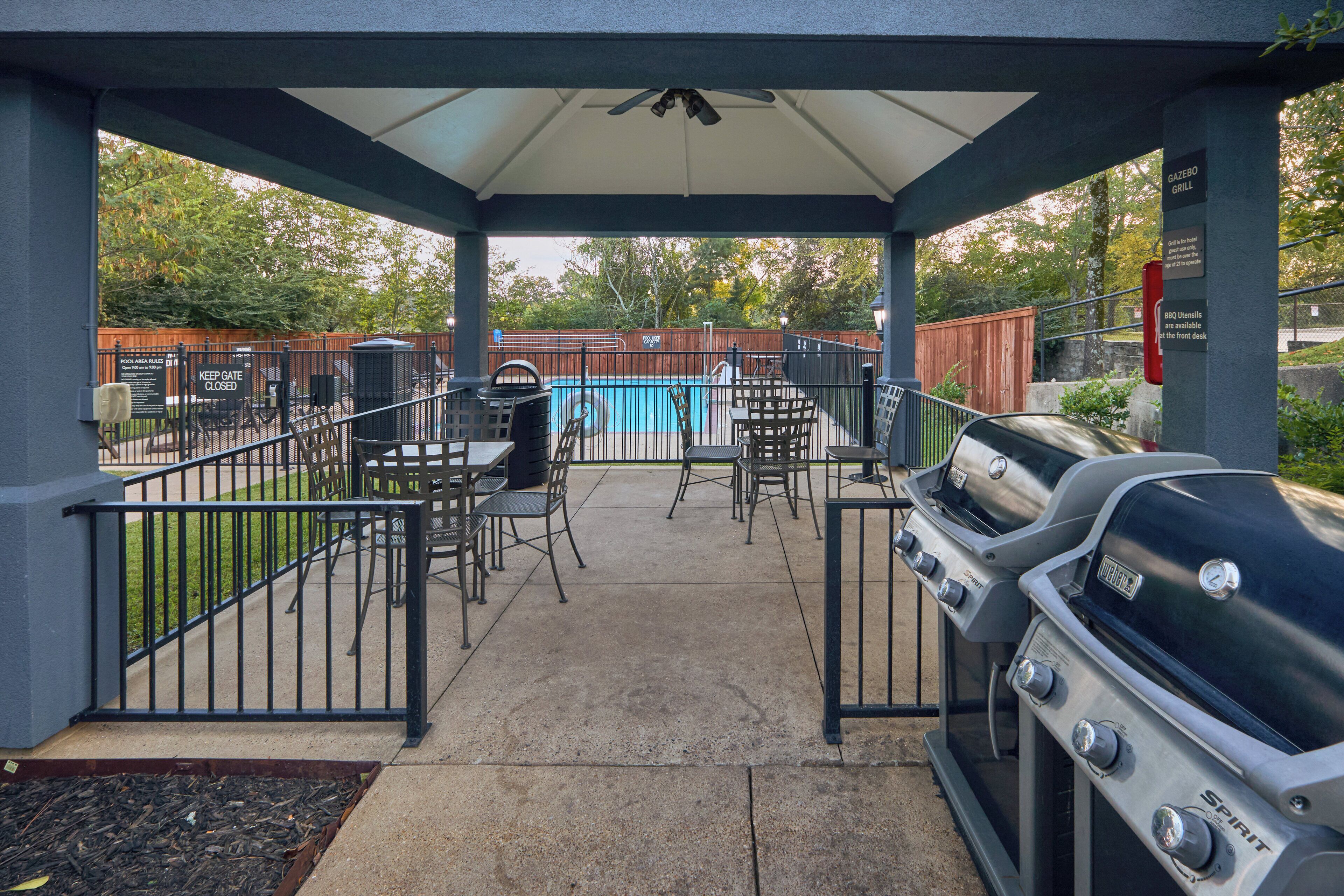 숙박 시설 내 편의 시설/서비스