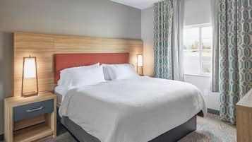 Sengetøy av topp kvalitet, dundyner og senger med overmadrass