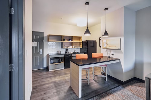 Candlewood Suites Hot Springs by IHG