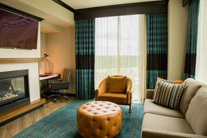 One King Bed | Living room