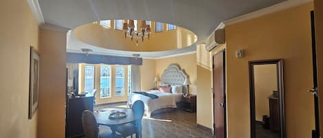 Chambre Exécutive, 1 trÚs grand lit (Premium King Room)