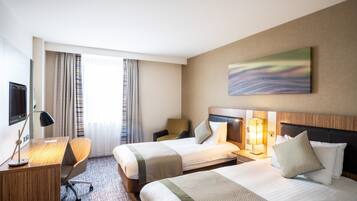 Phòng Tiêu chuẩn, 2 giường đơn | Két bảo mật tại phòng, bàn, màn/rèm cản sáng, bàn ủi/dụng cụ ủi quần áo