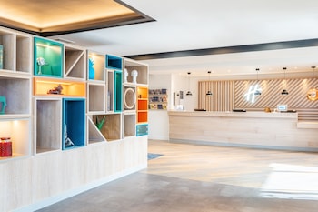 Holiday Inn Stevenage by IHG