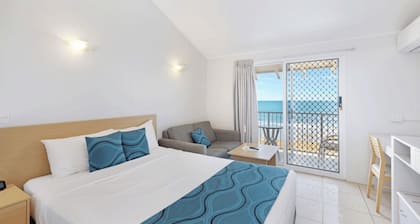 Don Pancho by the Beach