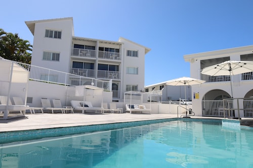 Don Pancho by the Beach