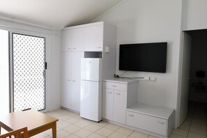 Standard Apartment, 1 Bedroom | Living area