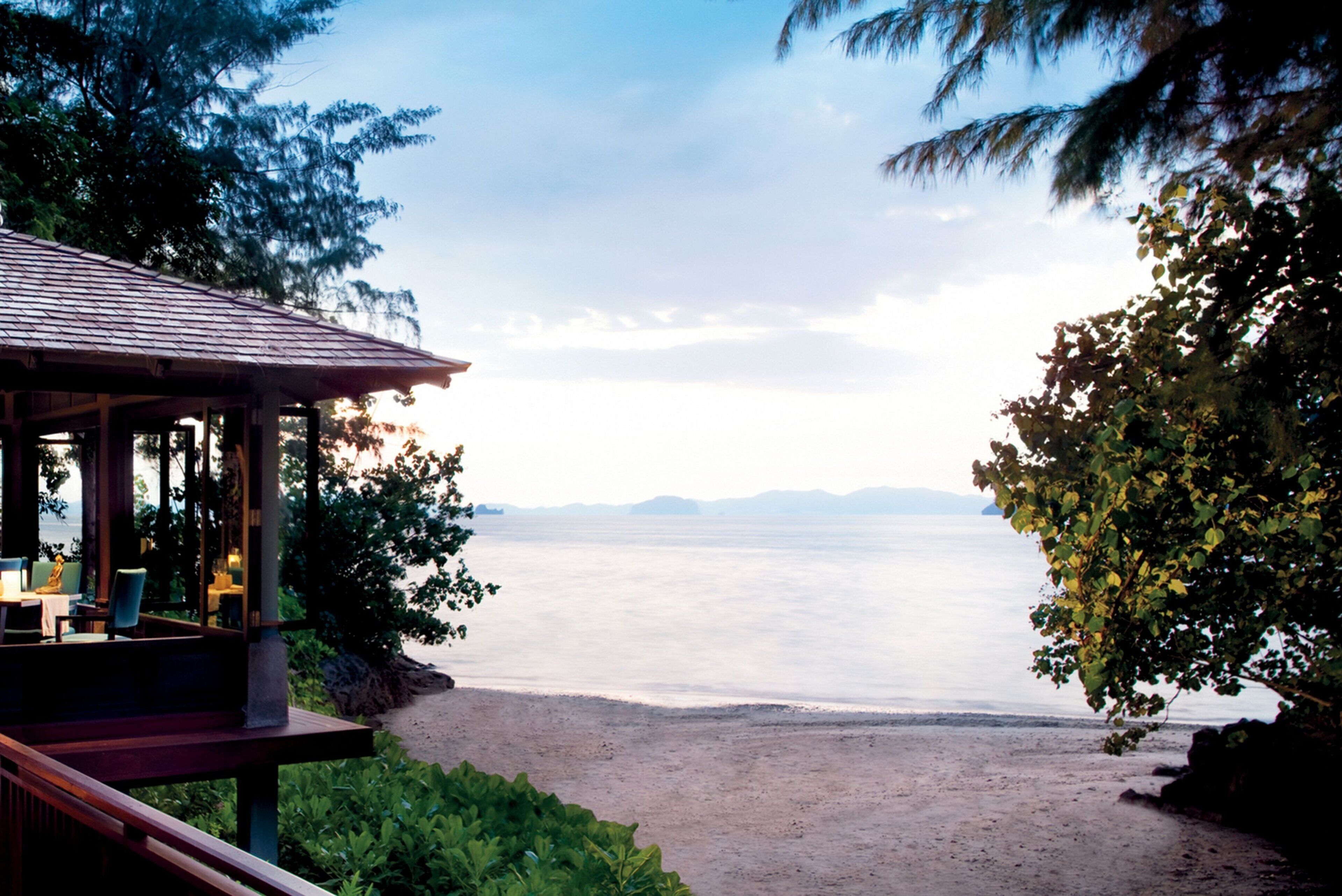 5 restaurants, lunch, dinner served; mediterranean cuisine