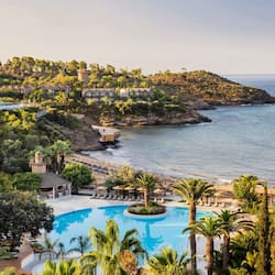 2 outdoor pools, pool umbrellas, sun loungers