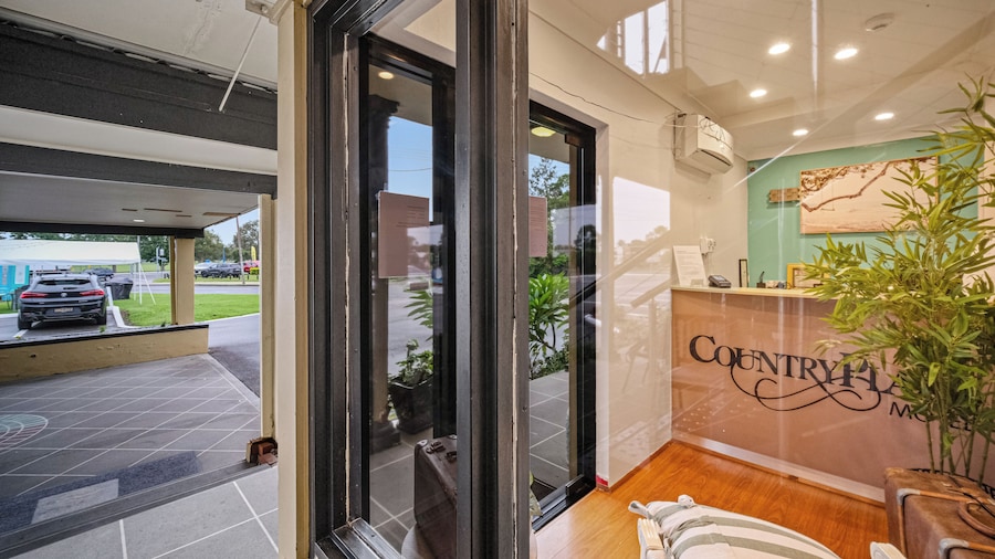Country Plaza Motel Taree