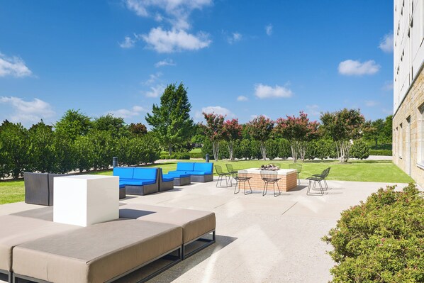 الإطلالة من المنشأة