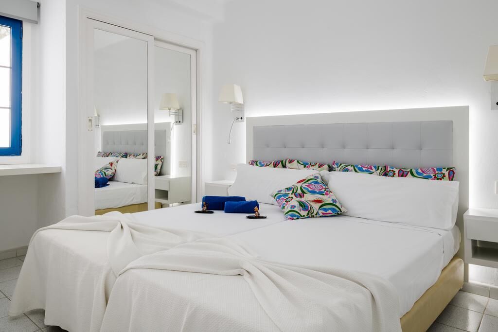 1 bedroom, minibar, blackout curtains, iron/ironing board