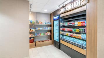 Snack bar