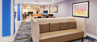 Holiday Inn Express & Suites Rome-East by IHG