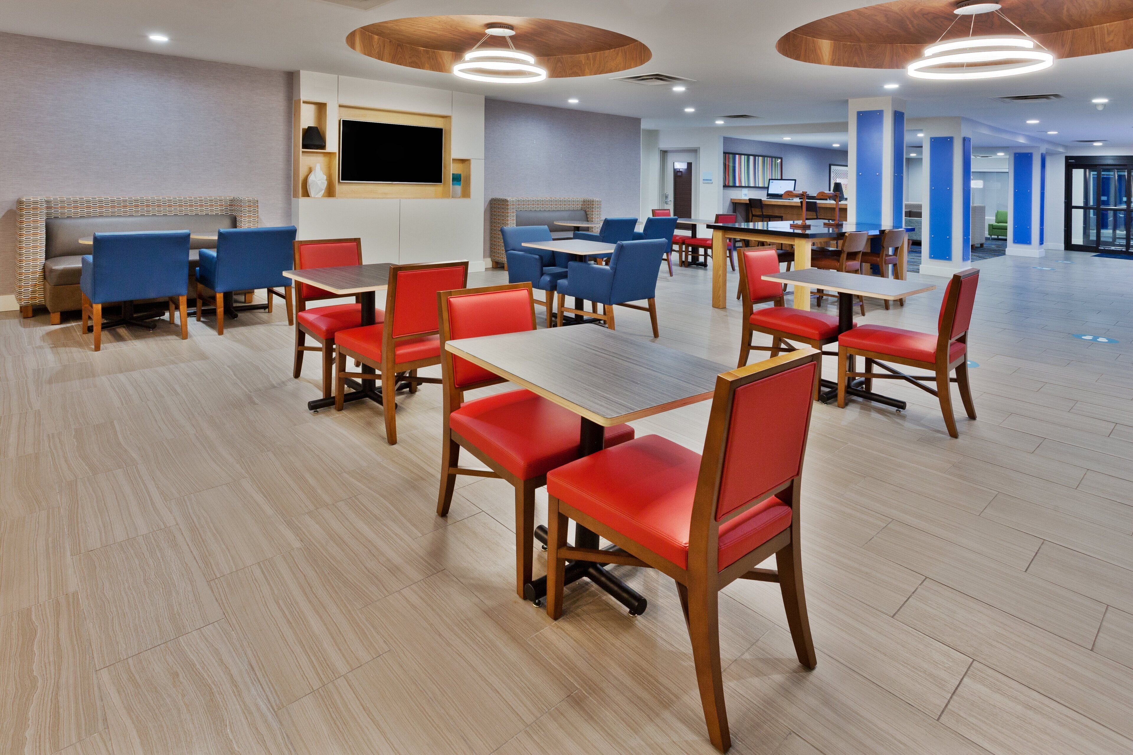 Free buffet breakfast