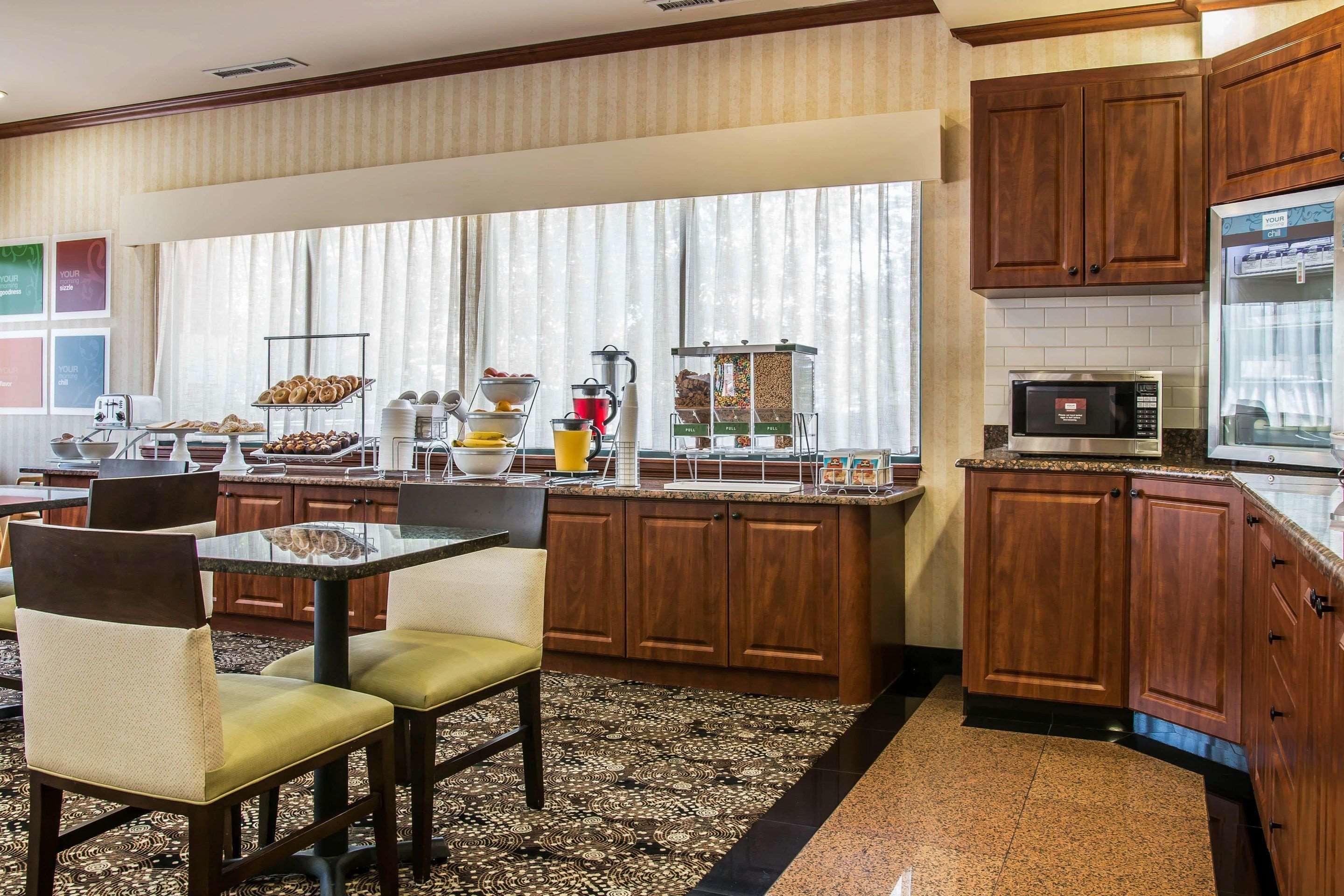 Free daily buffet breakfast