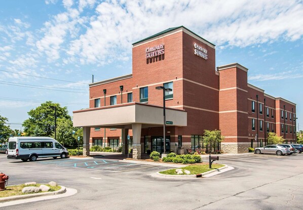 Exterior - Comfort Suites Canton - Detroit (Canton)