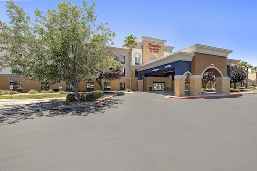 Hampton Inn & Suites Lancaster