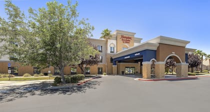 Hampton Inn & Suites Lancaster