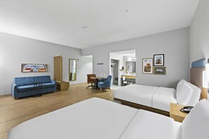 办公桌、熨斗/熨衣板、免费 WiFi、床单