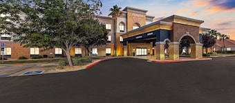 Hampton Inn & Suites Lancaster