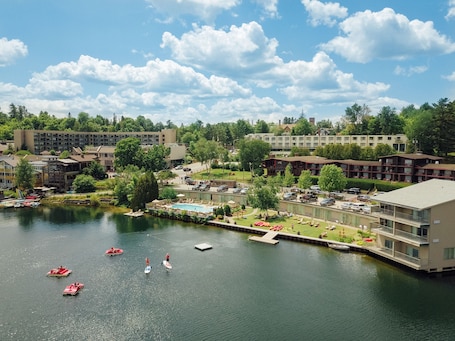 Aerial view. High Peaks Resort