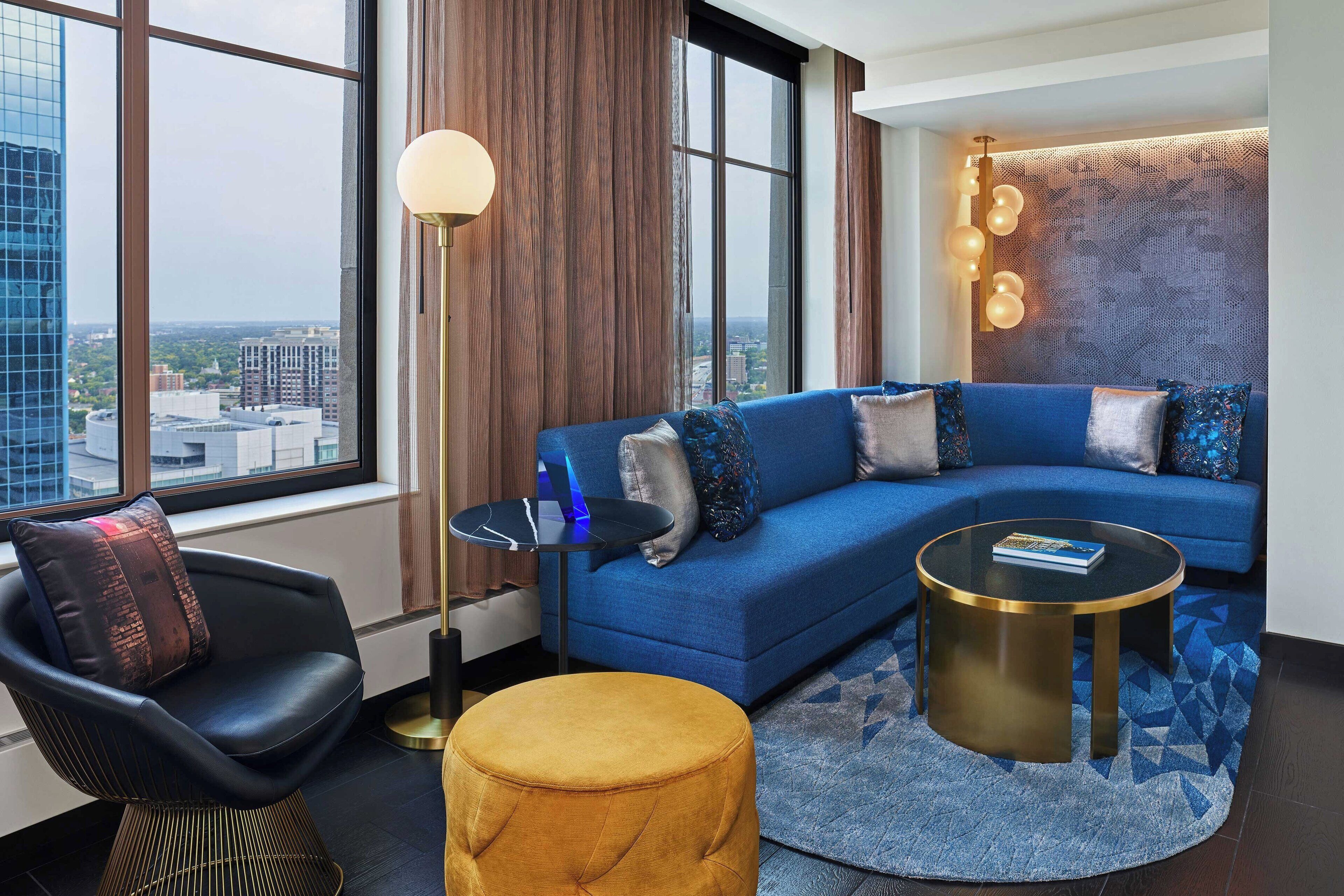 Photo - W Minneapolis - The Foshay