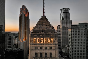W Minneapolis - The Foshay