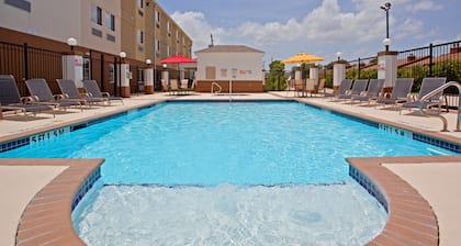 Candlewood Suites Houston Westchase/ Westheimer. by IHG