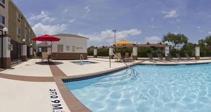 Candlewood Suites Houston Westchase/ Westheimer. by IHG