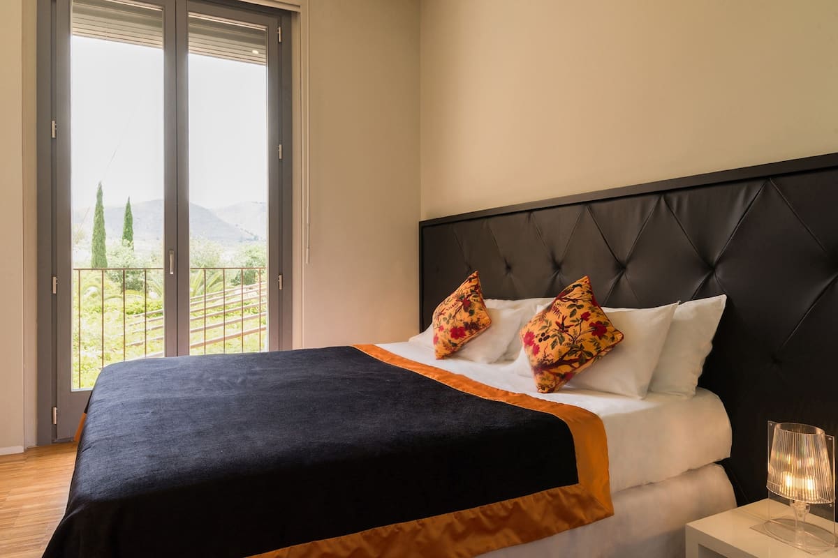 down duvets, minibar, in-room safe, individually decorated