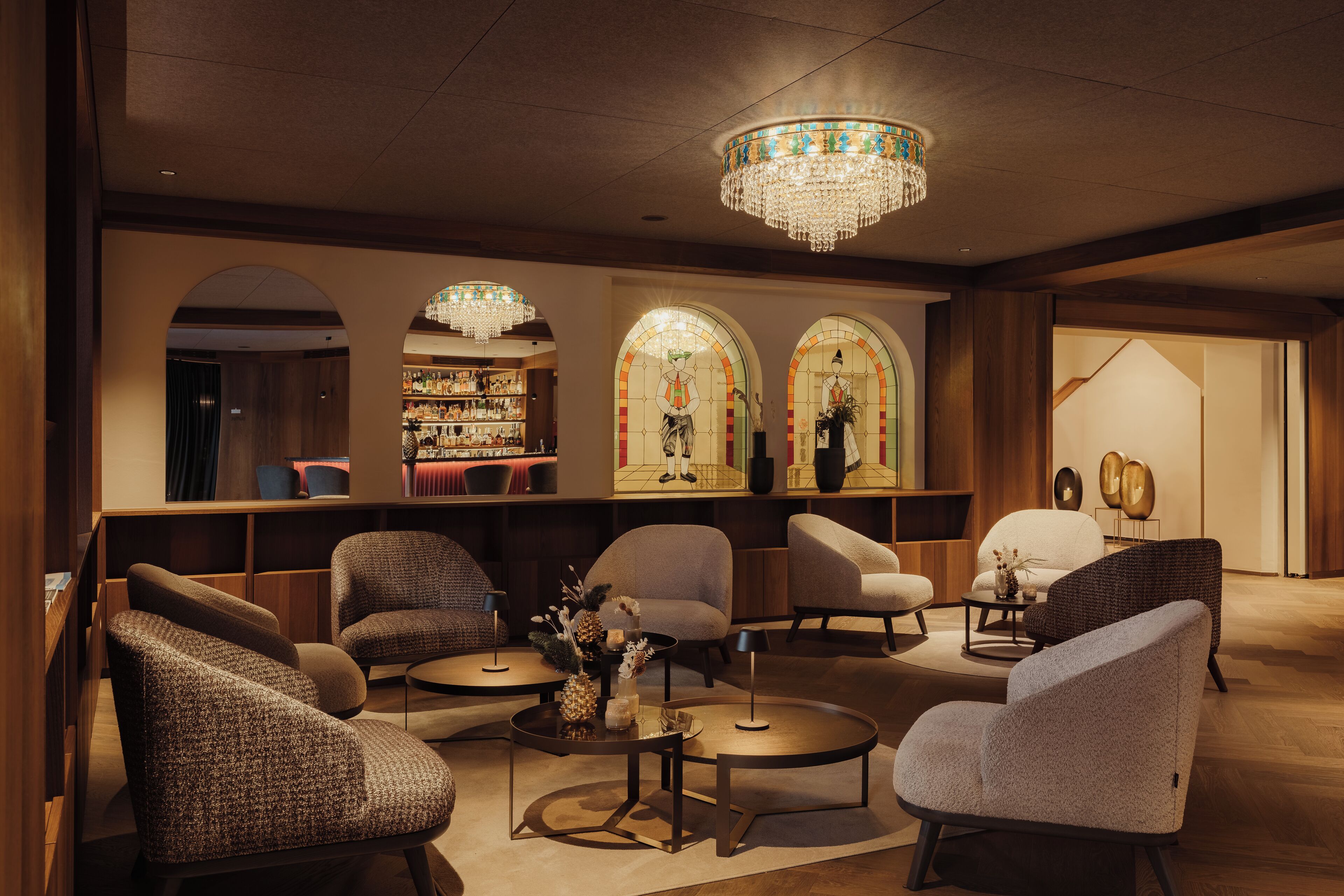 Photo - The Oswald Grand Hotel