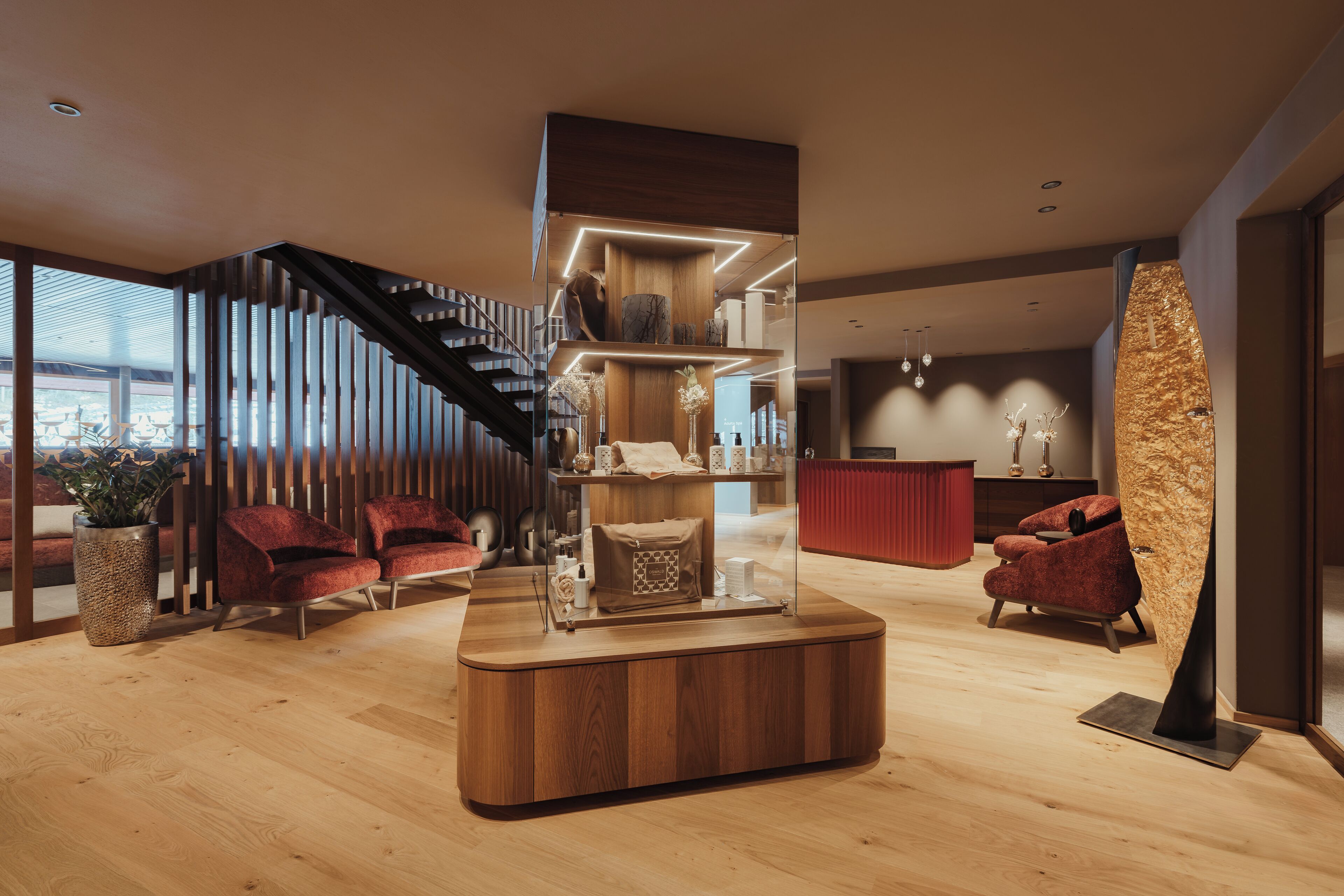 Photo - The Oswald Grand Hotel