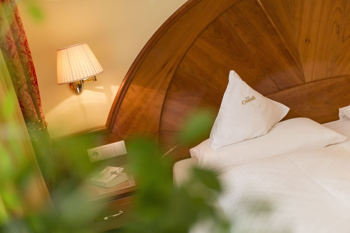 junior suite (junior suite selva) | down duvets, minibar, in-room safe, desk