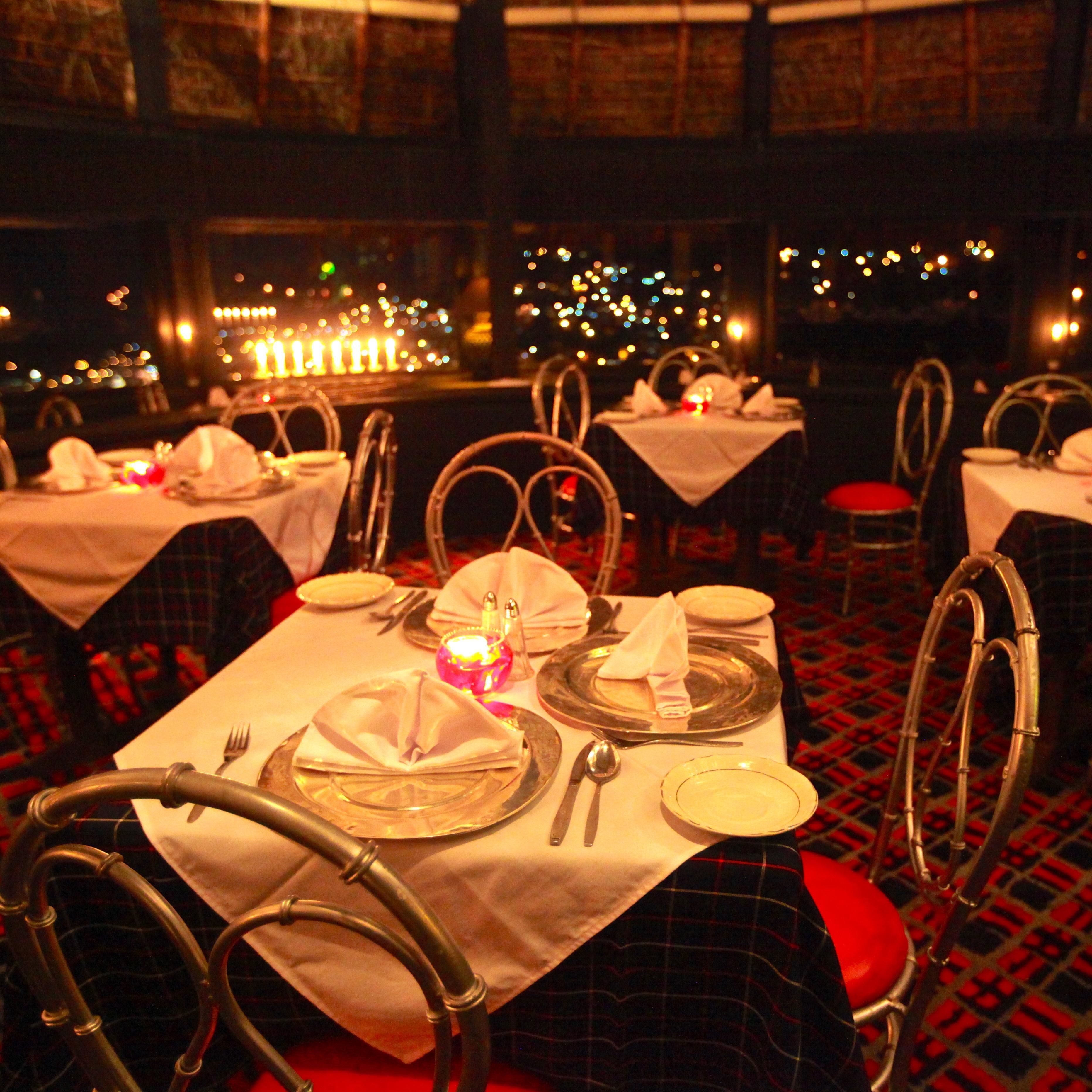 3 restaurants, breakfast, lunch, dinner served; mexican cuisine