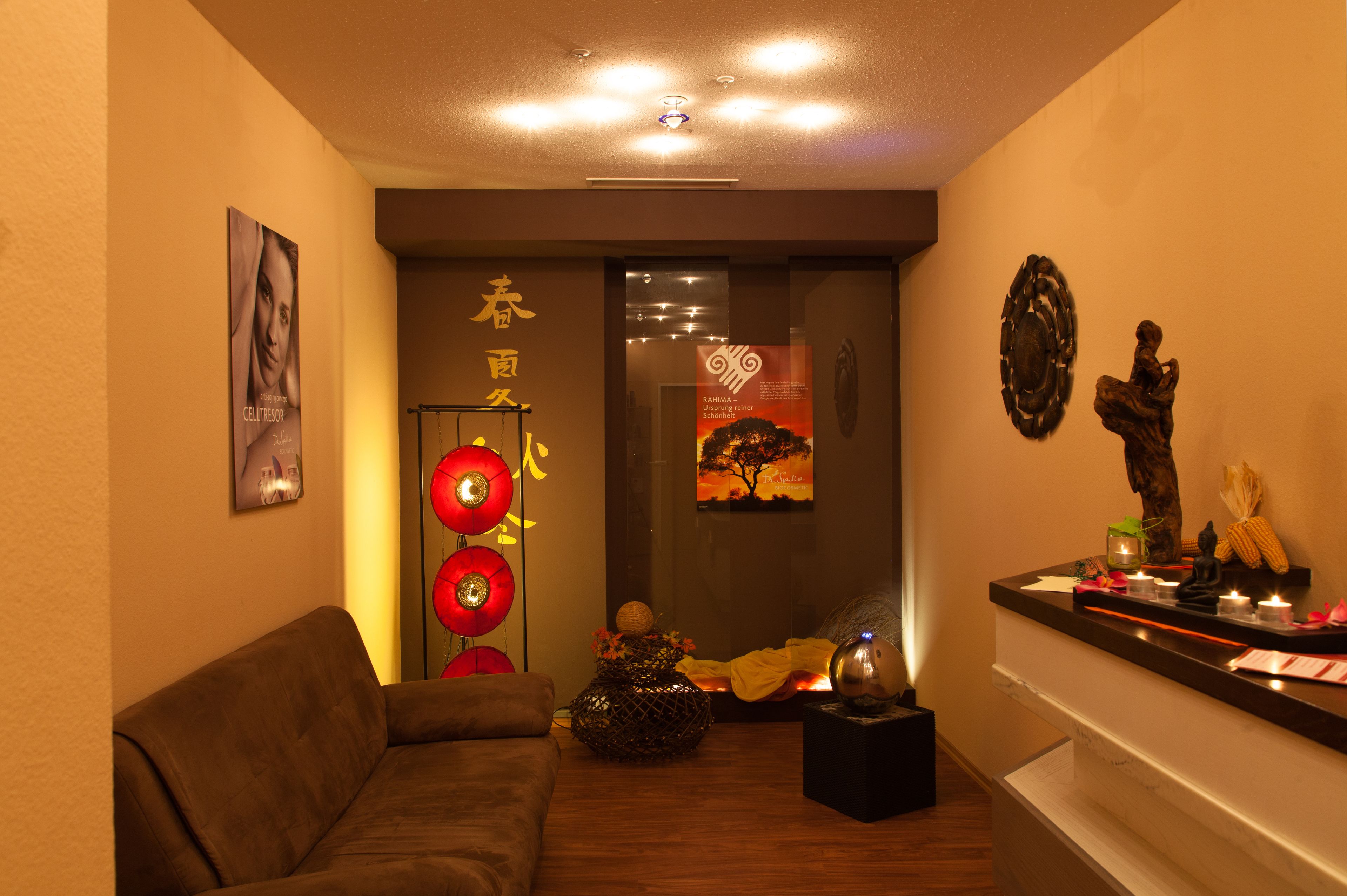 sauna, body treatments, aromatherapy, hot stone massages