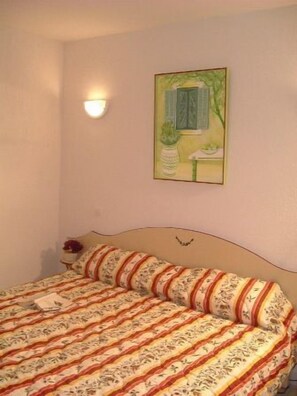 Villa For 8 Pers