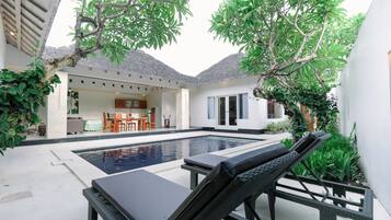 Alberca al aire libre