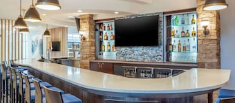 Cambria Hotel Uniontown