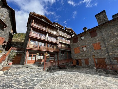 Wuau! Apartaments Font del Poble