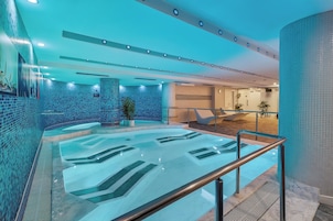 Sauna, bañera de hidromasaje, baño turco/hammam, masajes suecos