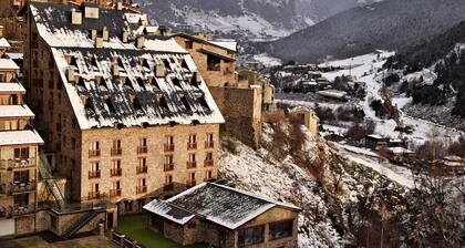 Wuau! Hotel Segle XX