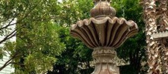 Arbor House Suites Bed and Breakfast