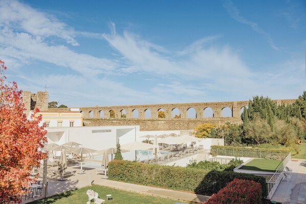 Udendørs pool, liggestole