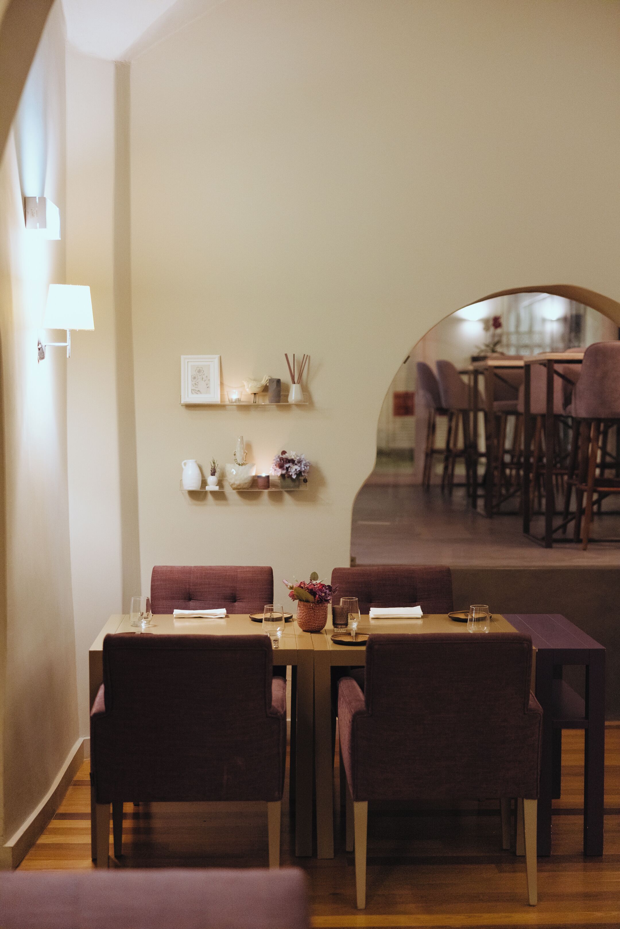 lunch and dinner served, mediterranean cuisine