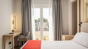 Comfort Double Room | Premium bedding, memory foam beds, individually furnished, desk