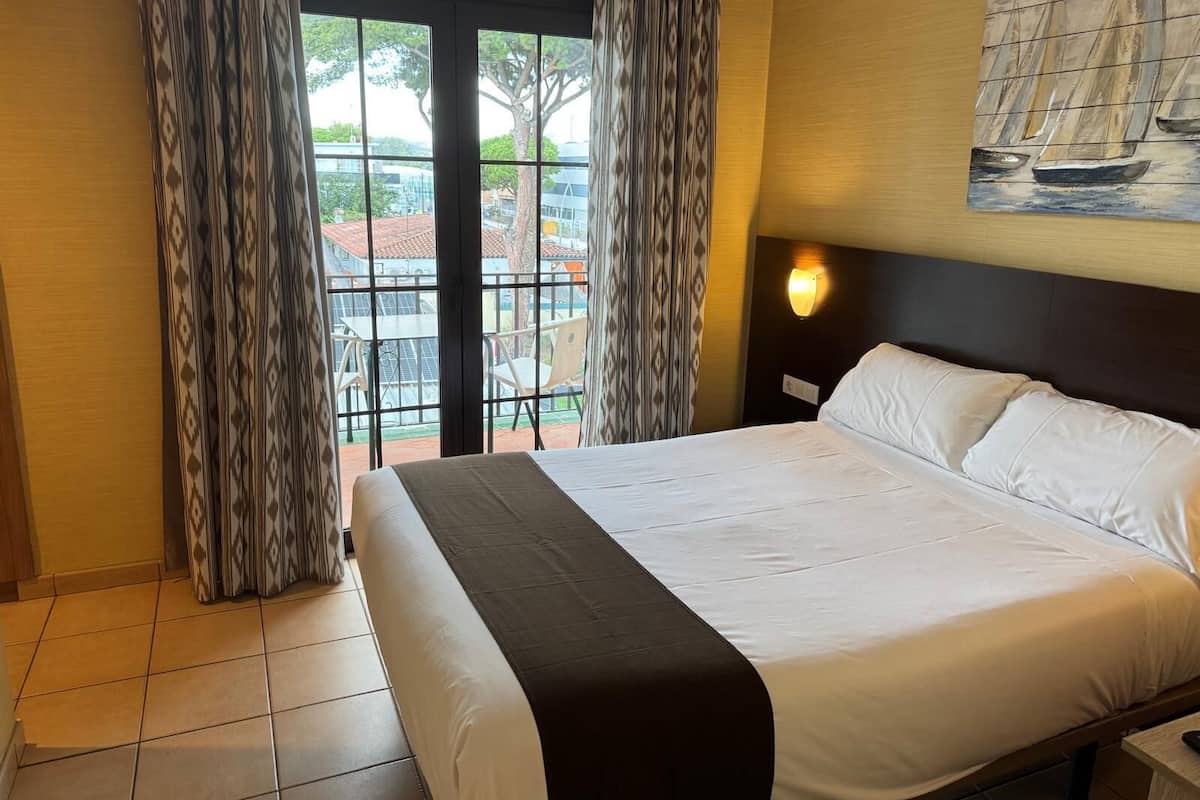 Chambre simple Standard | Literie de qualité, lit avec matelas en mousse à mémoire