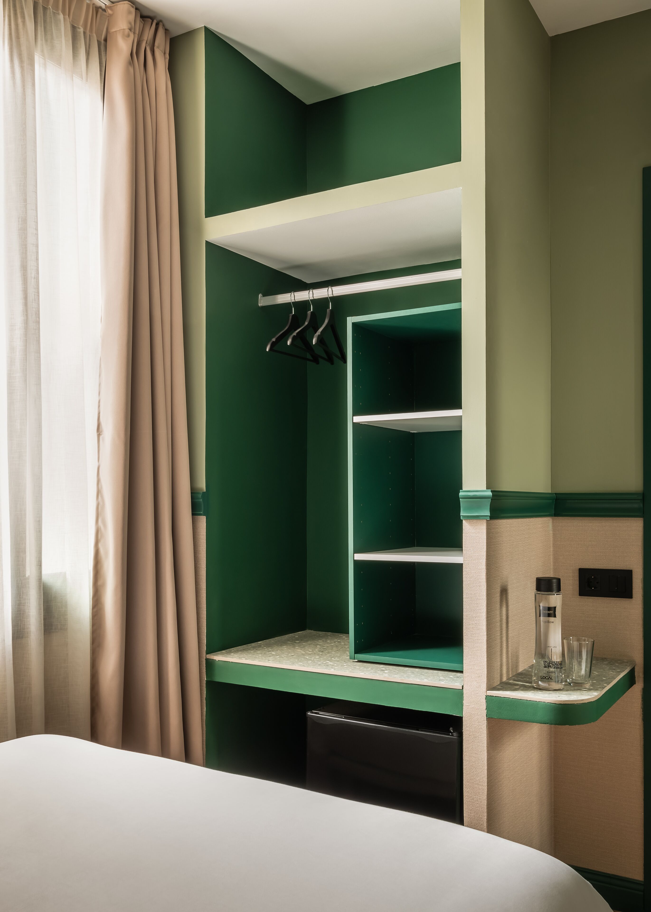 Photo - BYPILLOW Twenty