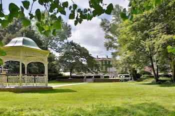 Best Western Plus Aston Hall Hotel