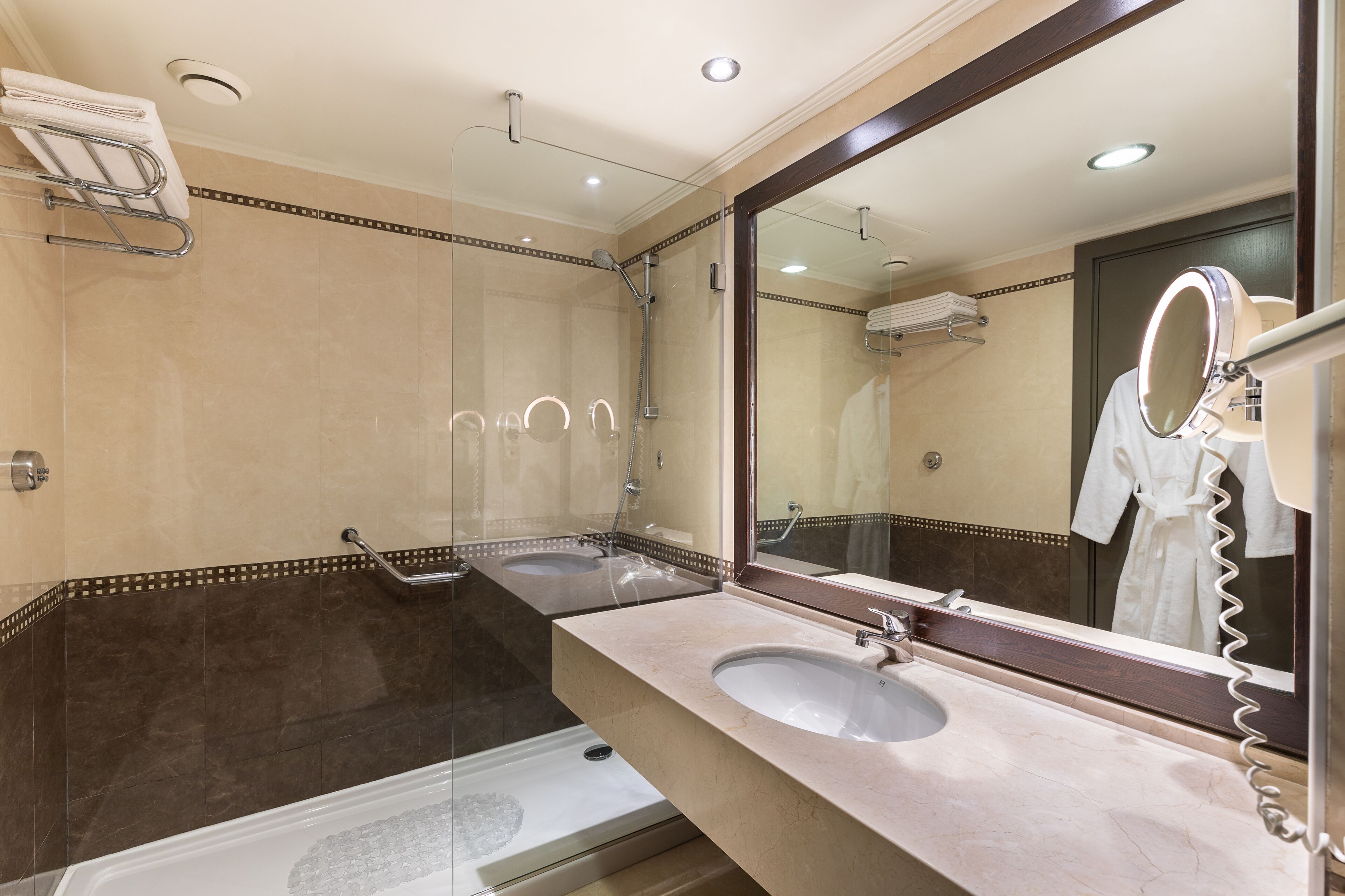 Foto - Paloma Perissia